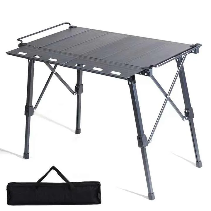 طاولة طعام تكتيكيةمتعدد الوظائف . Multifunctional tactical dining table