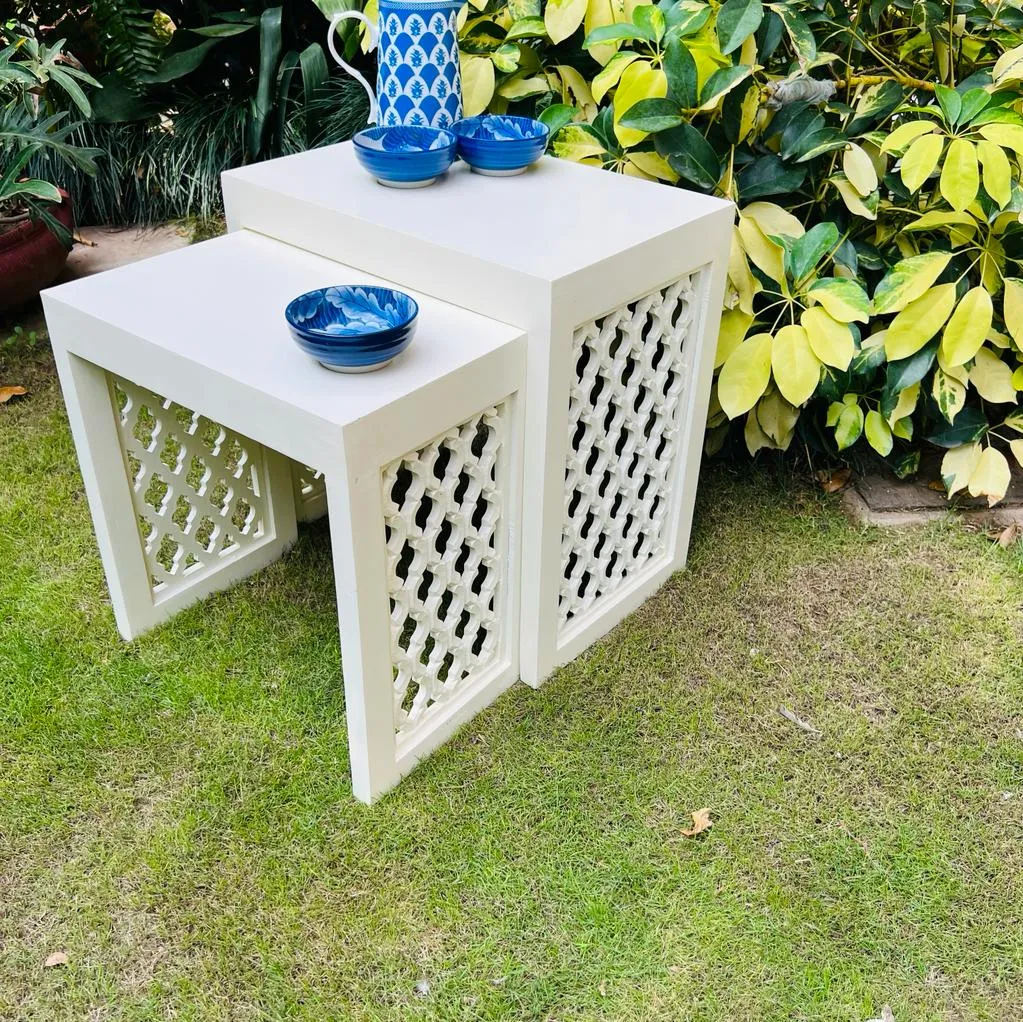 Aaima 8 : Nest of  2 Side Tables Pristine white