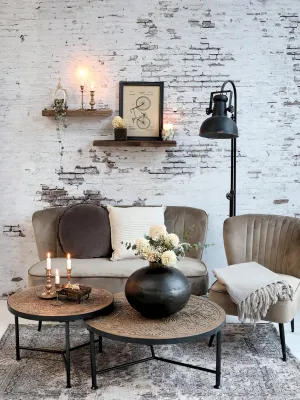 Beautiful round table - 2 sizes