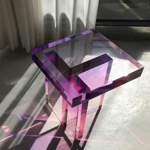 Table..  طاولة